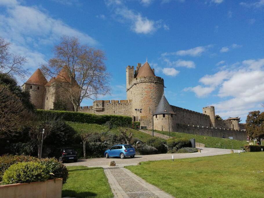 Le Soleil D Eugenie Appartement Dans Residence Avec Piscine Commune Pres De Carcassonne Olonzac Eksteriør billede